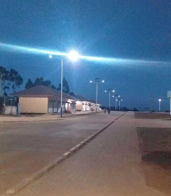 沙雅县非洲科特迪瓦太阳能路灯工程